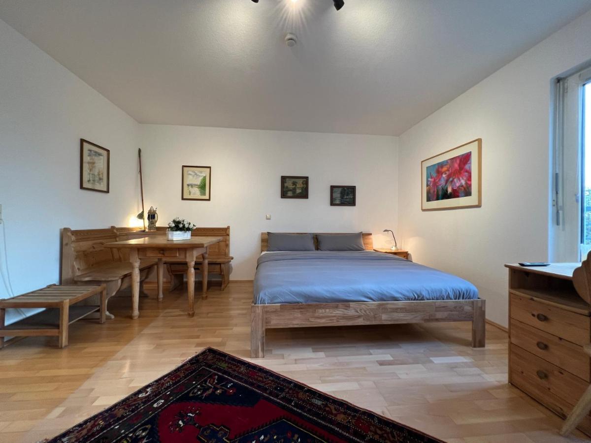 Maisonette Penthouse Fuer 8 Personen By Rabe - Free Netflix & Kostenloser Parkplatz & Grosse Terrasse Karlsruhe Esterno foto