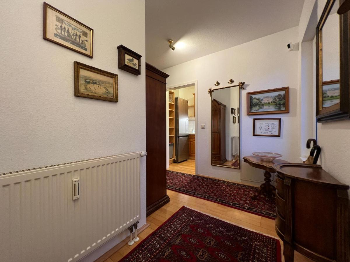 Maisonette Penthouse Fuer 8 Personen By Rabe - Free Netflix & Kostenloser Parkplatz & Grosse Terrasse Karlsruhe Esterno foto